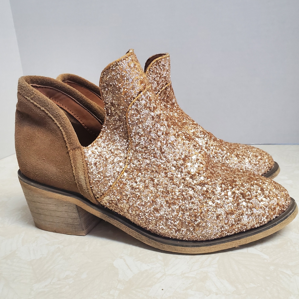 Coolway Sparkling Gold Ankle Booties